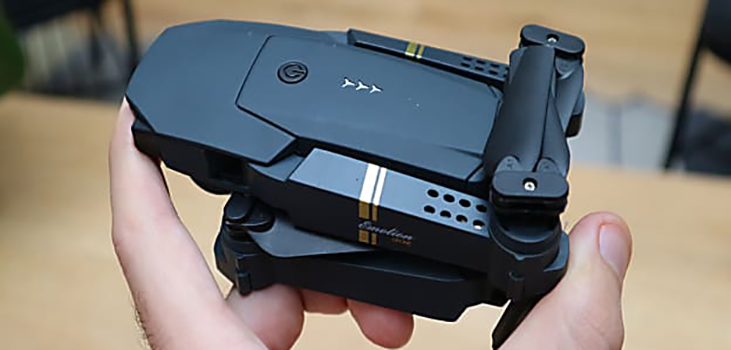 hand with Drone 4K